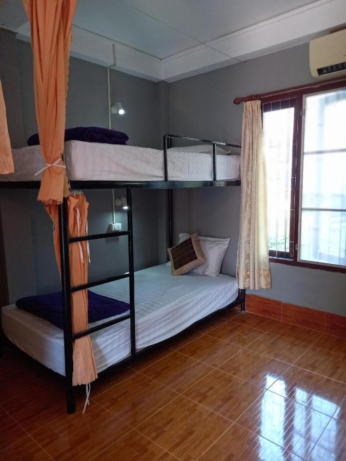 Riverside Garden Hostel Vang Vieng Zewnętrze zdjęcie