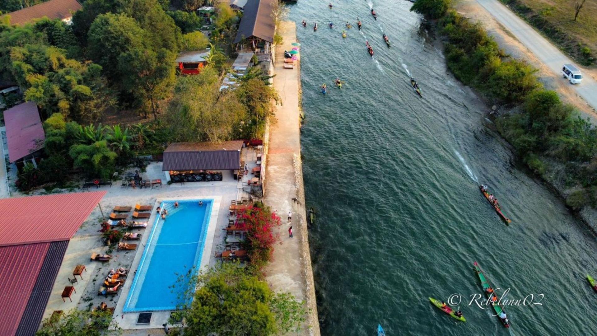 Riverside Garden Hostel Vang Vieng Zewnętrze zdjęcie